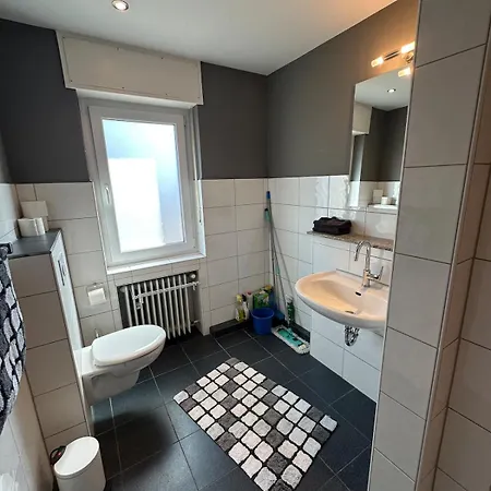 Oase Fuer Reisende & Geschaeftsleute *